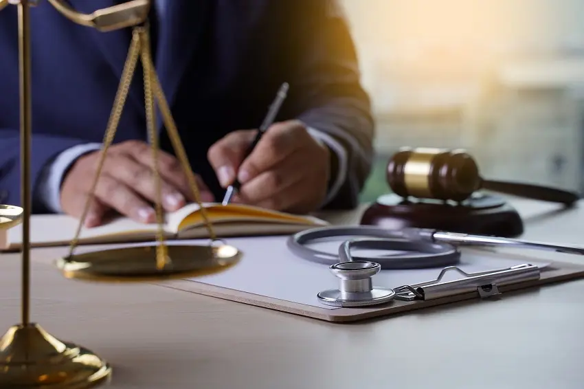 What to Start with When Looking for a Medical Malpractice Attorney?